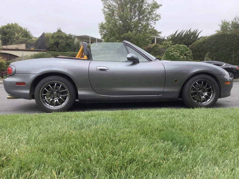 2002 Mazda NB MX-5 Miata - Image 15 of 31