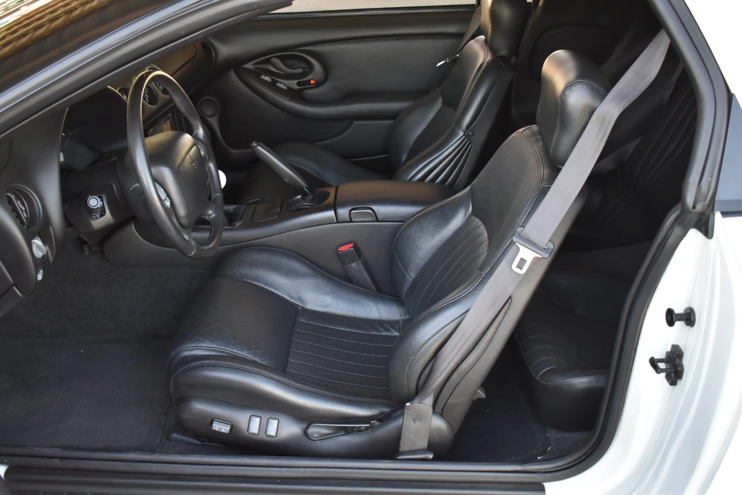 2002 Pontiac Firebird Trans Am 4th Gen - Image 29 of 31