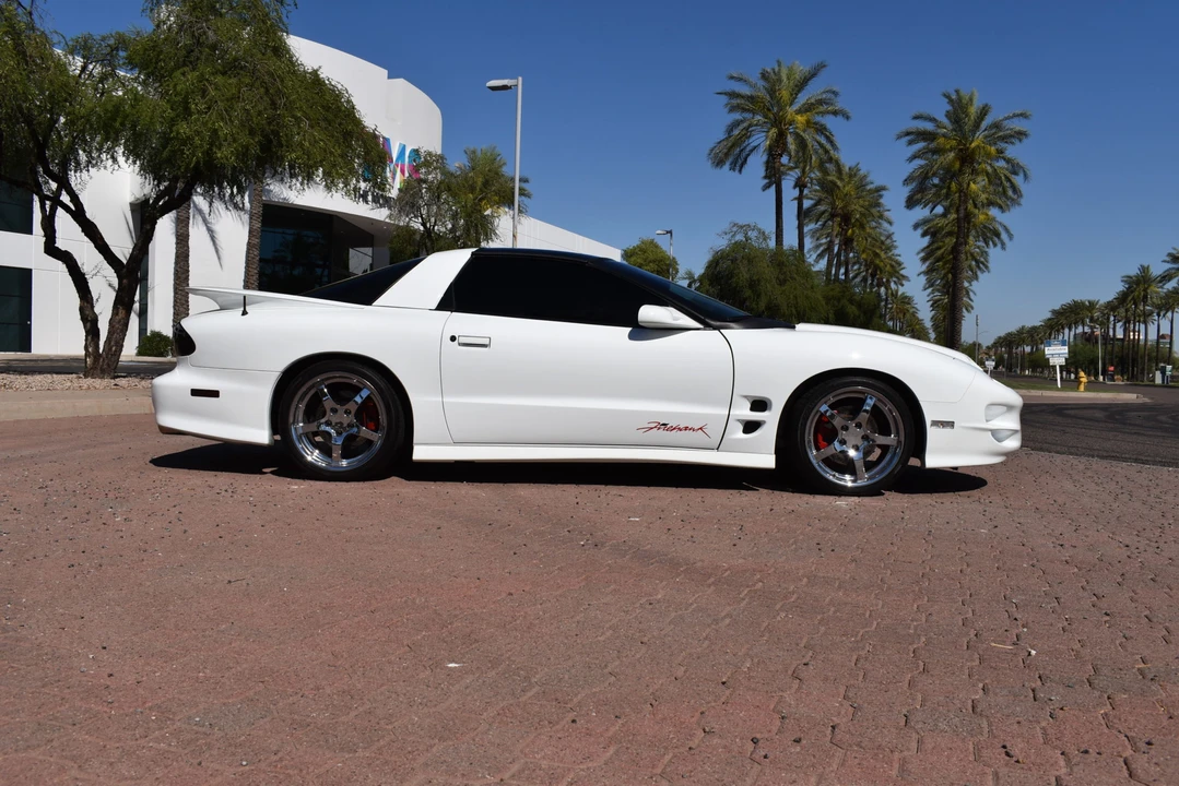 2002 Pontiac Firebird Trans Am 4th Gen - Image 11 of 31