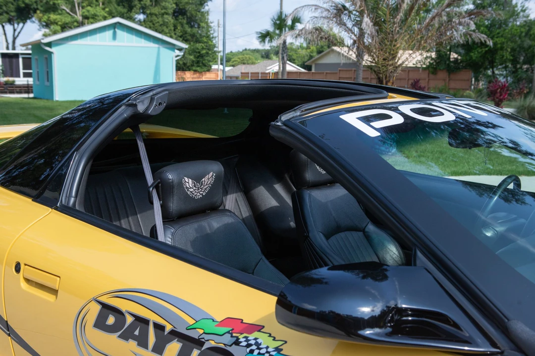 2002 Pontiac Firebird Trans Am 4th Gen - Image 27 of 31