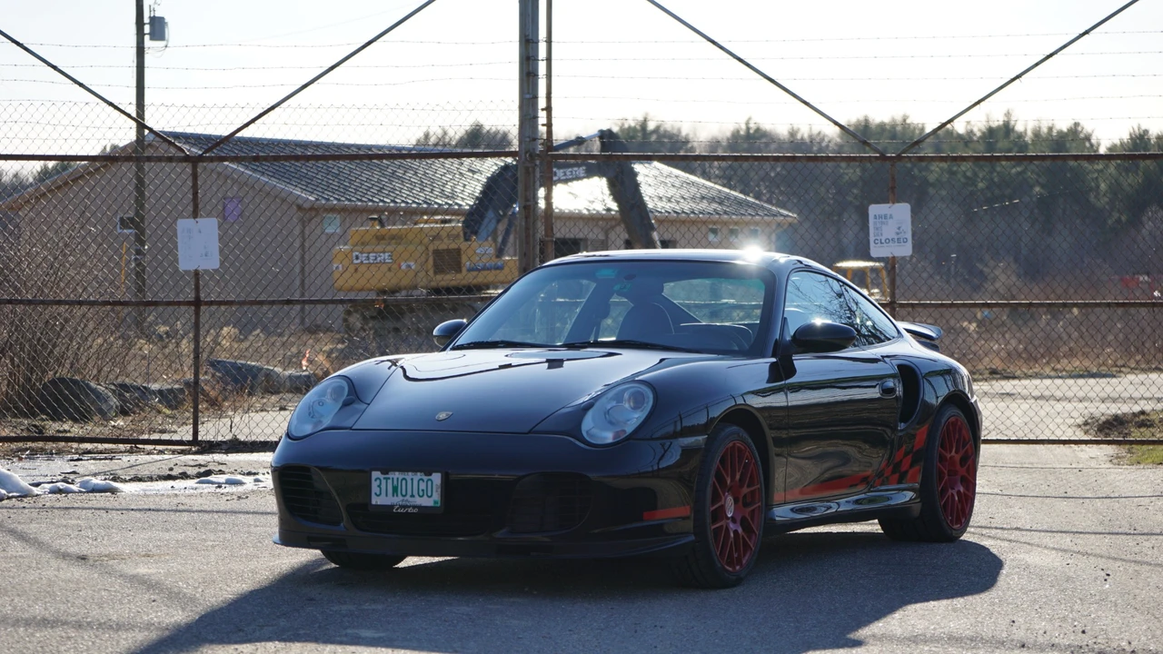2002 Porsche 996 Turbo - Image 7 of 31