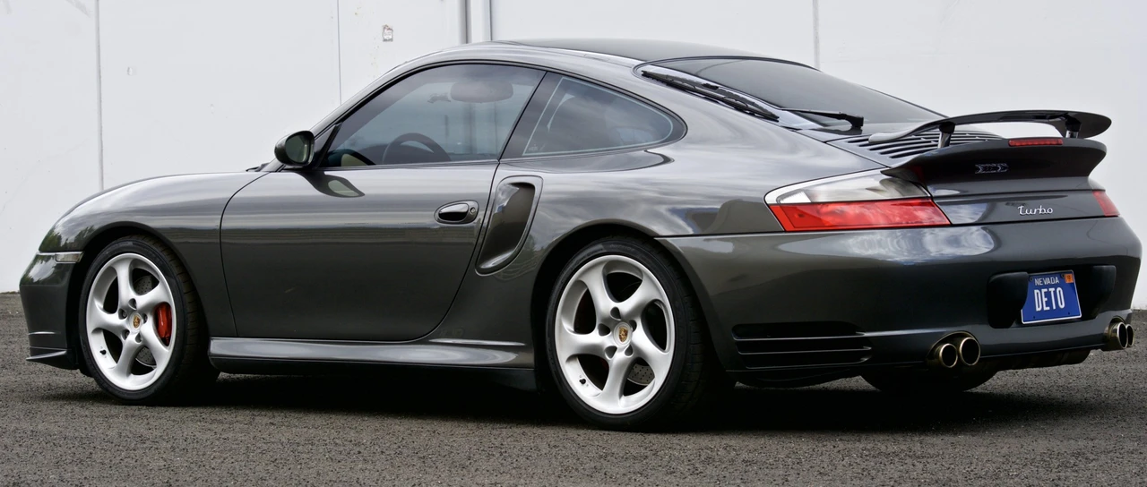 2002 Porsche 996 Turbo - Image 11 of 31