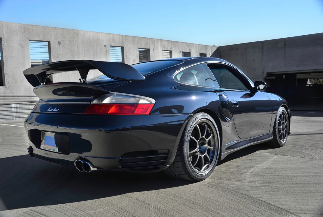 2002 Porsche 996 Turbo - Image 13 of 31