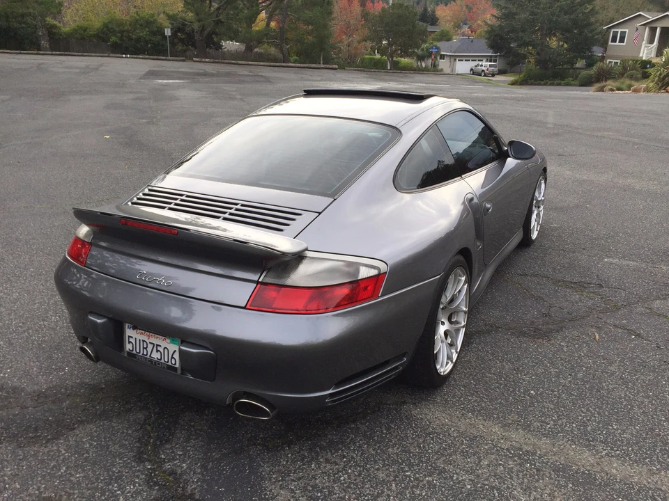 2002 Porsche 996 Turbo - Image 9 of 31