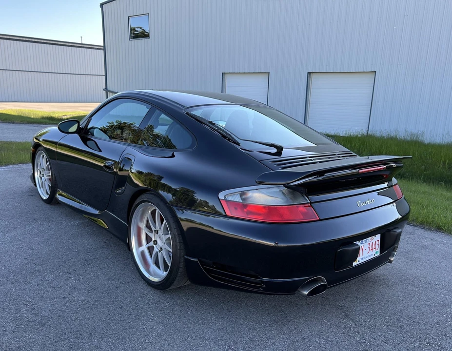 2002 Porsche 996 Turbo - Image 27 of 31