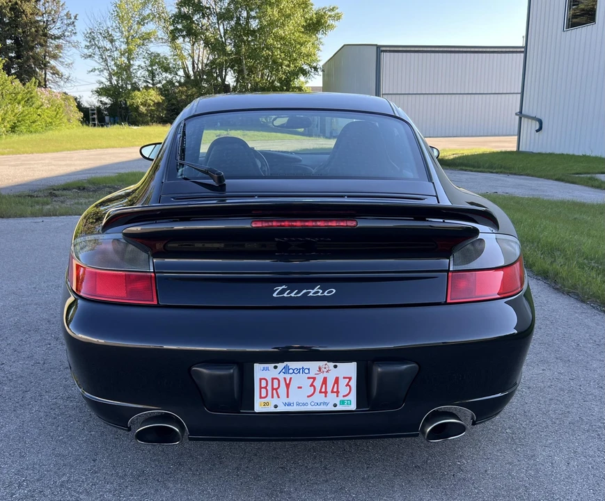 2002 Porsche 996 Turbo - Image 25 of 31
