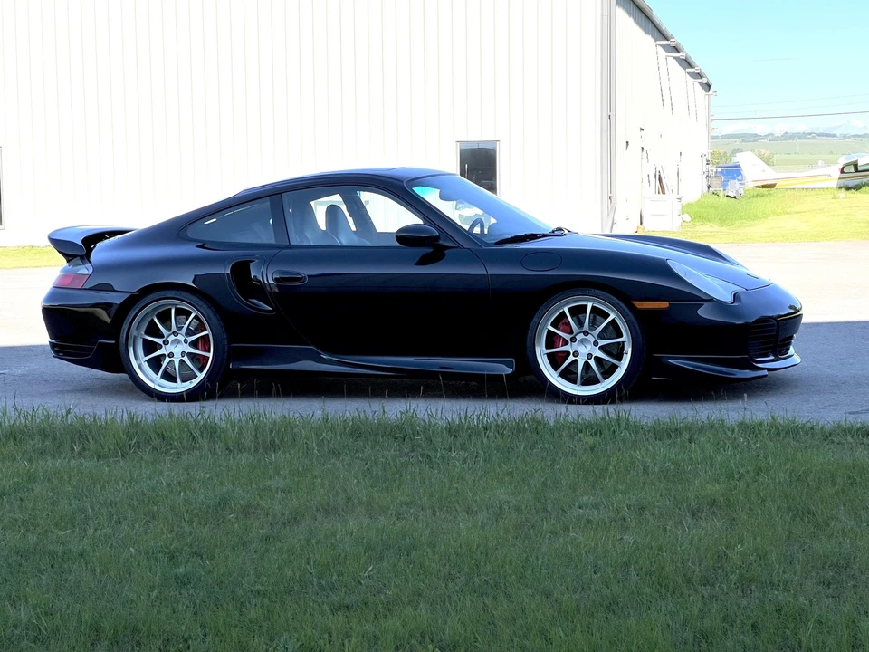 2002 Porsche 996 Turbo - Image 17 of 31