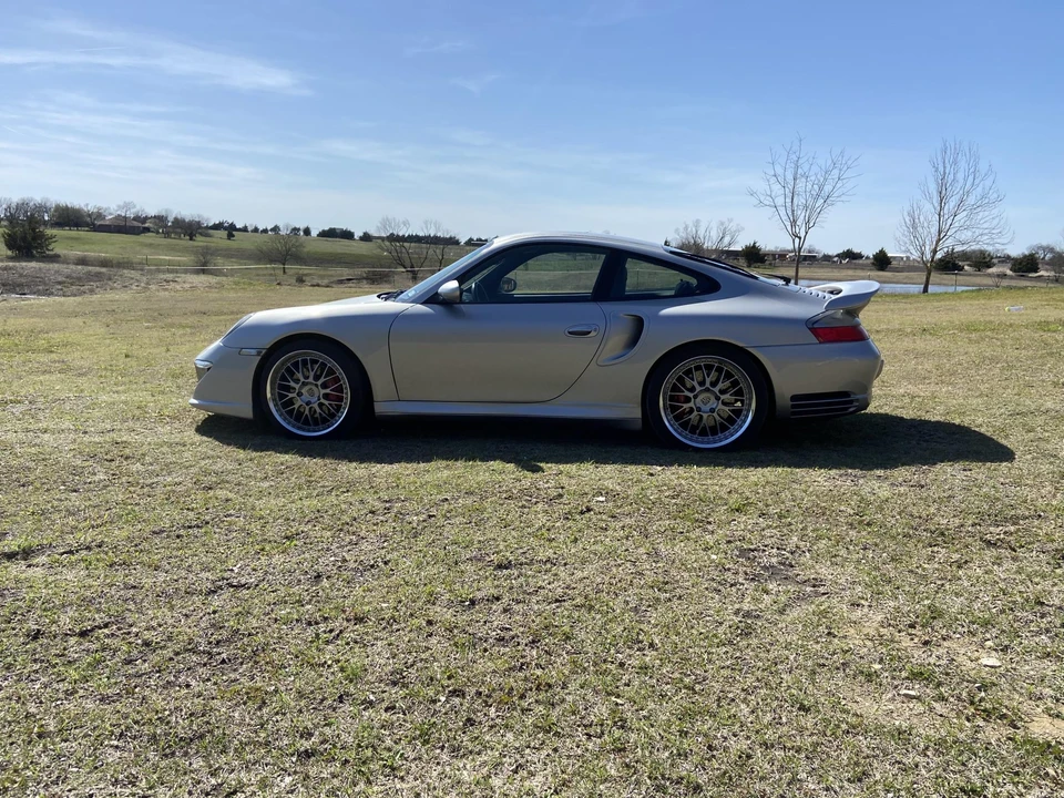 2002 Porsche 996 Turbo - Image 25 of 31