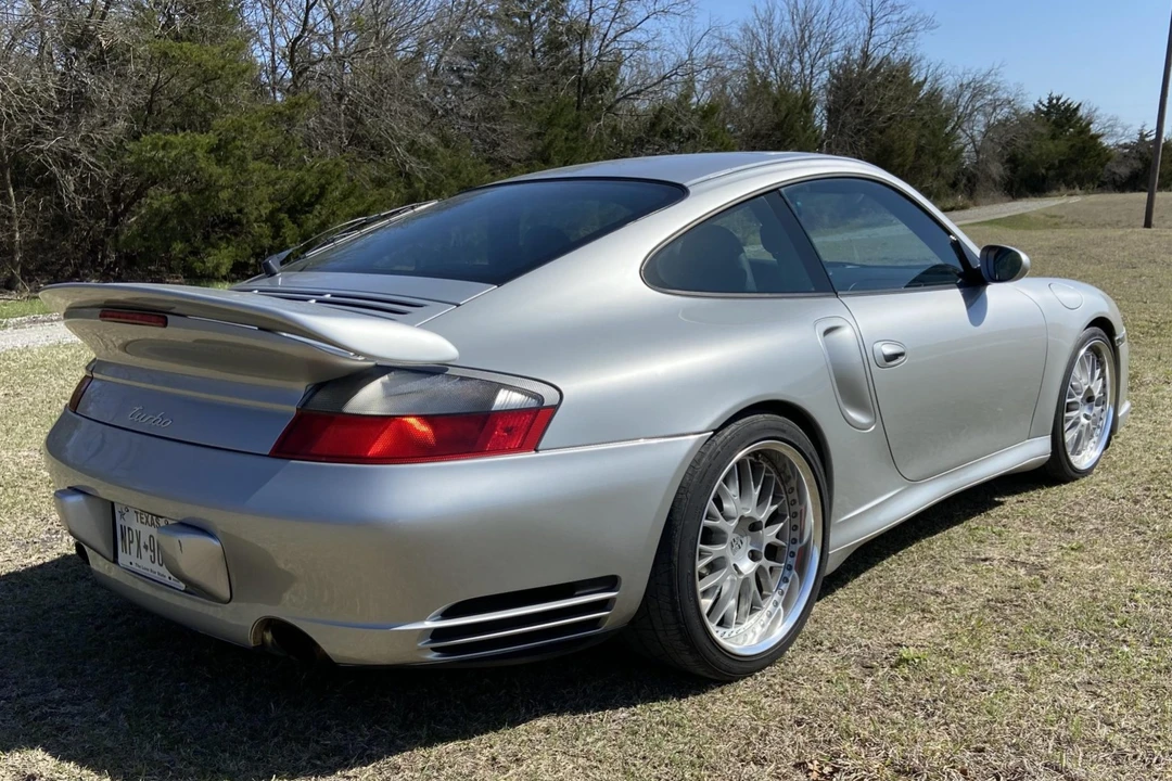 2002 Porsche 996 Turbo - Image 15 of 31