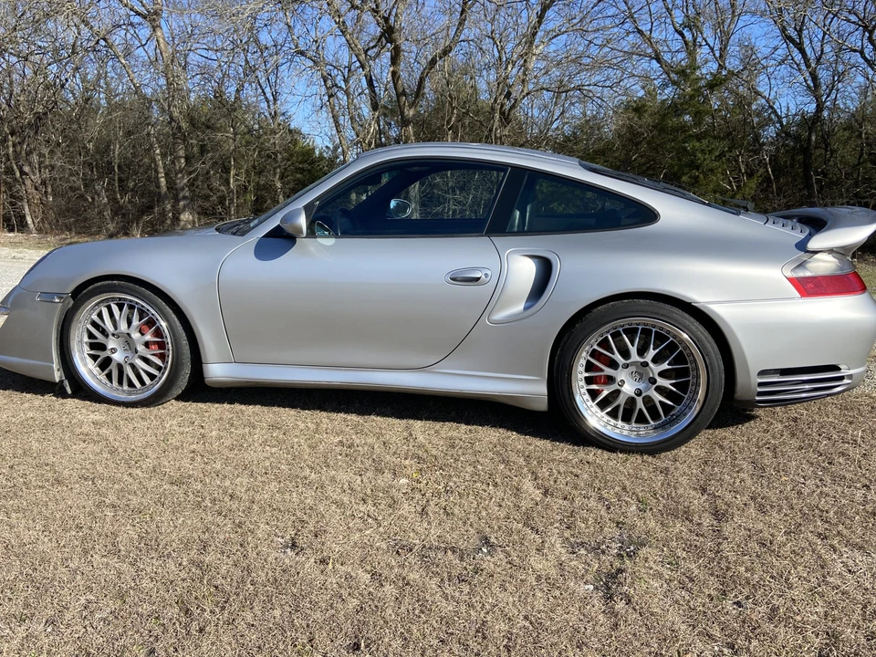 2002 Porsche 996 Turbo - Image 27 of 31
