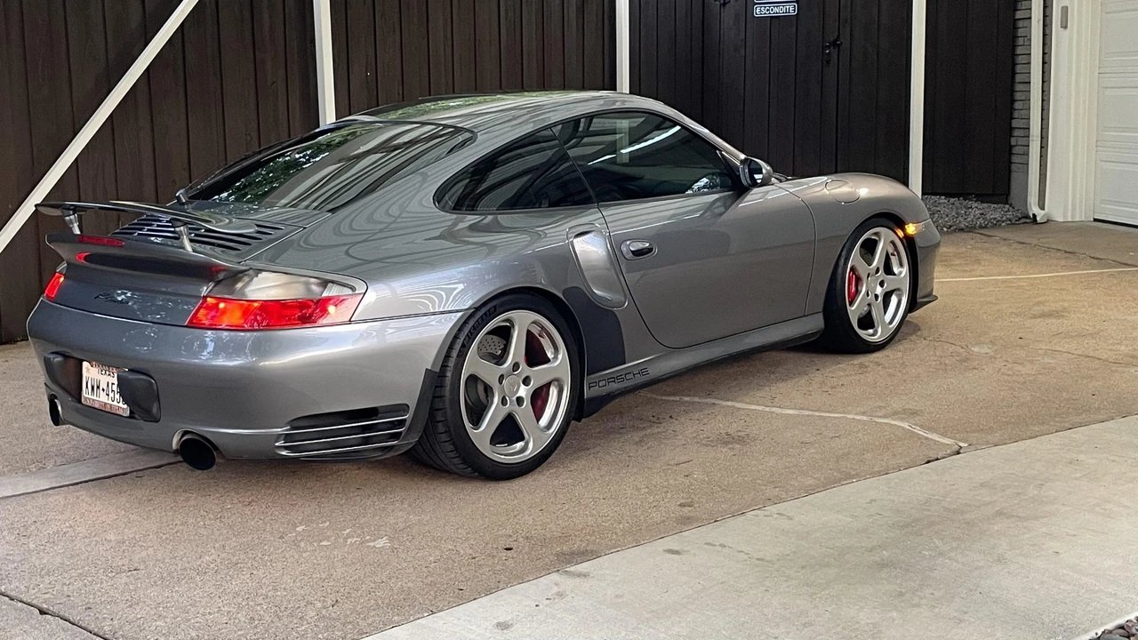 2002 Porsche 996 Turbo - Image 18 of 31