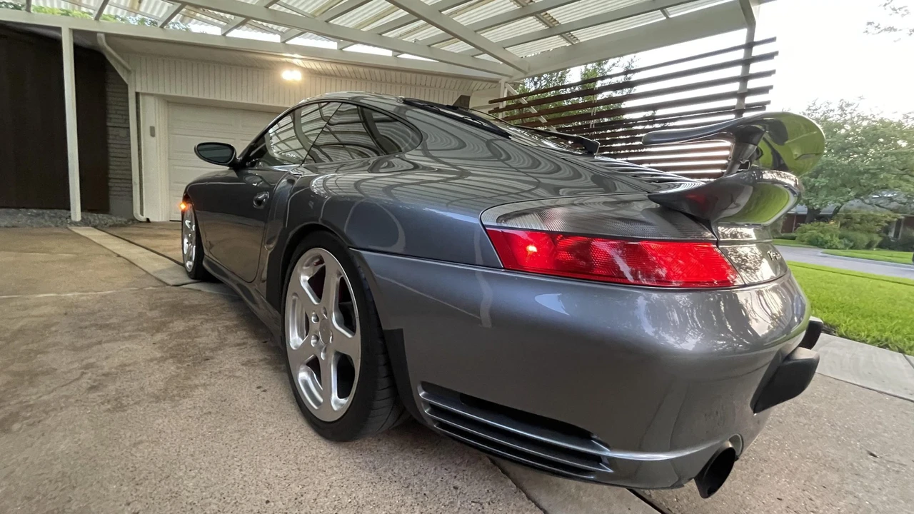 2002 Porsche 996 Turbo - Image 11 of 31