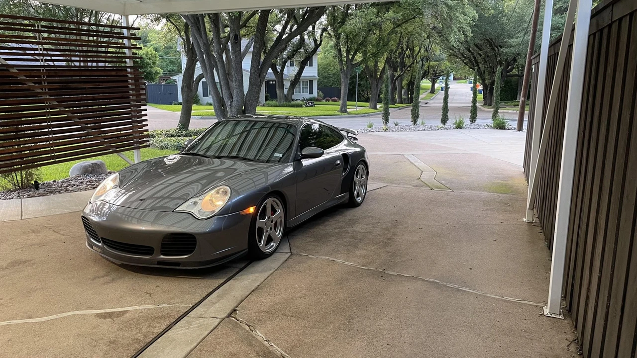 2002 Porsche 996 Turbo - Image 2 of 31