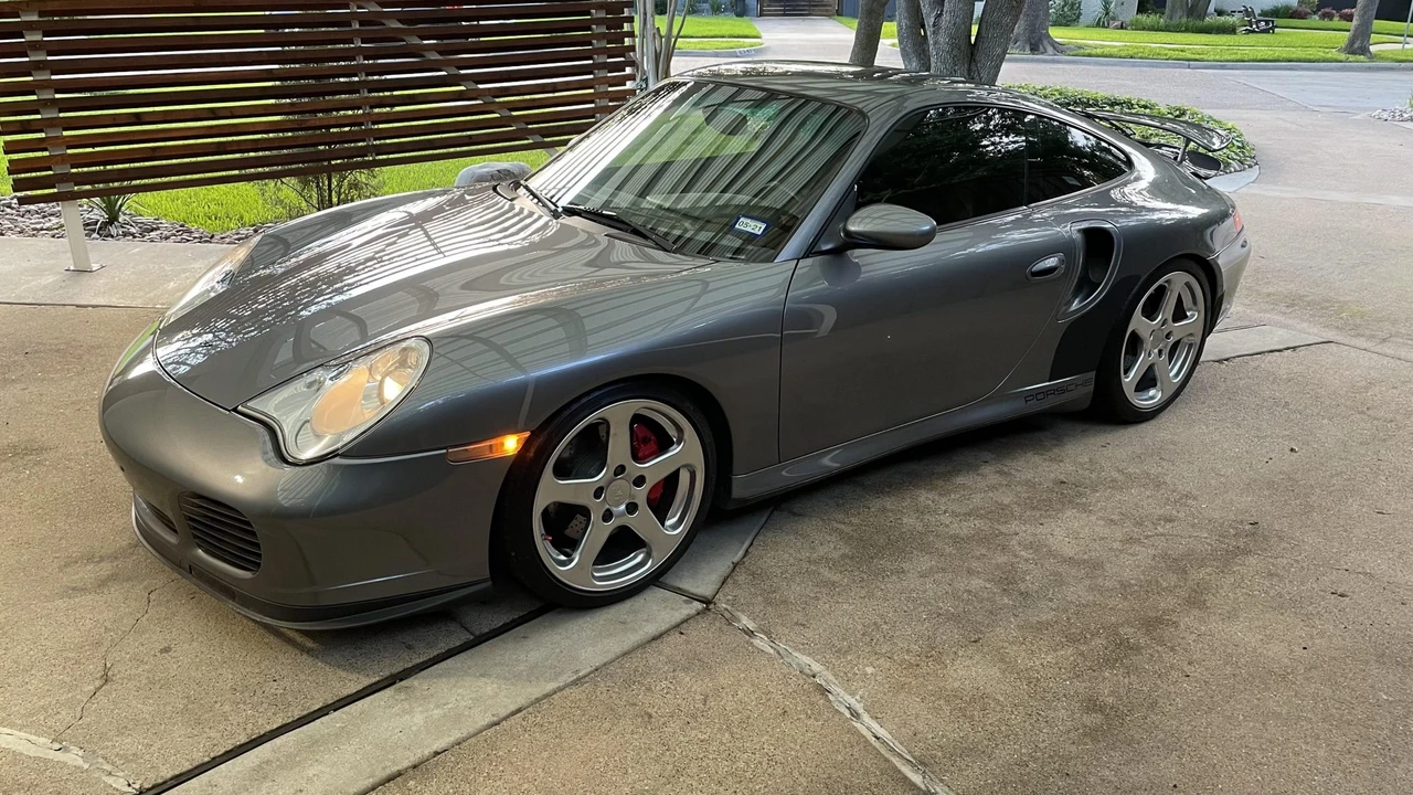 2002 Porsche 996 Turbo - Image 6 of 31