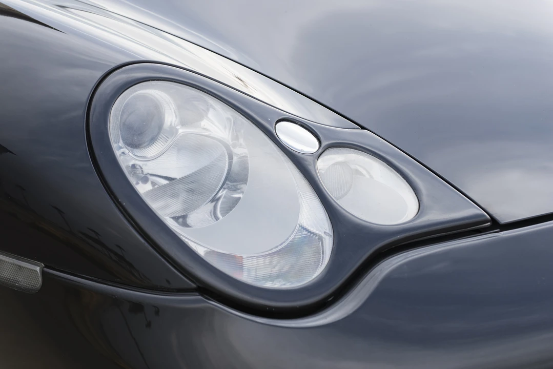 2002 Porsche 996 Turbo - Image 25 of 31