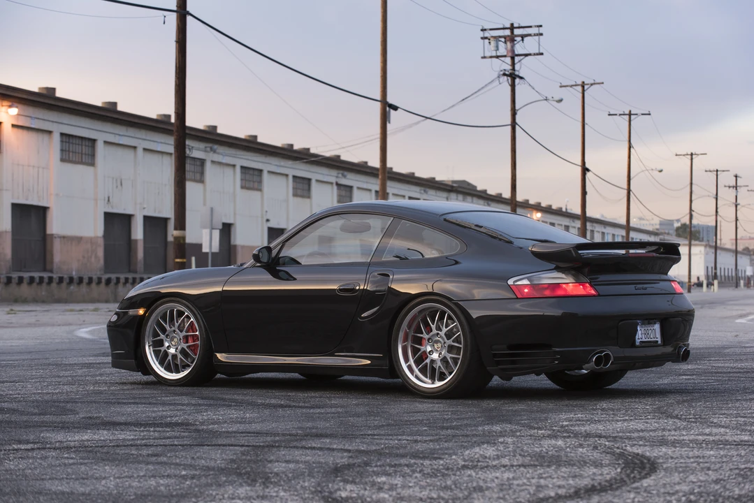 2002 Porsche 996 Turbo - Image 15 of 31