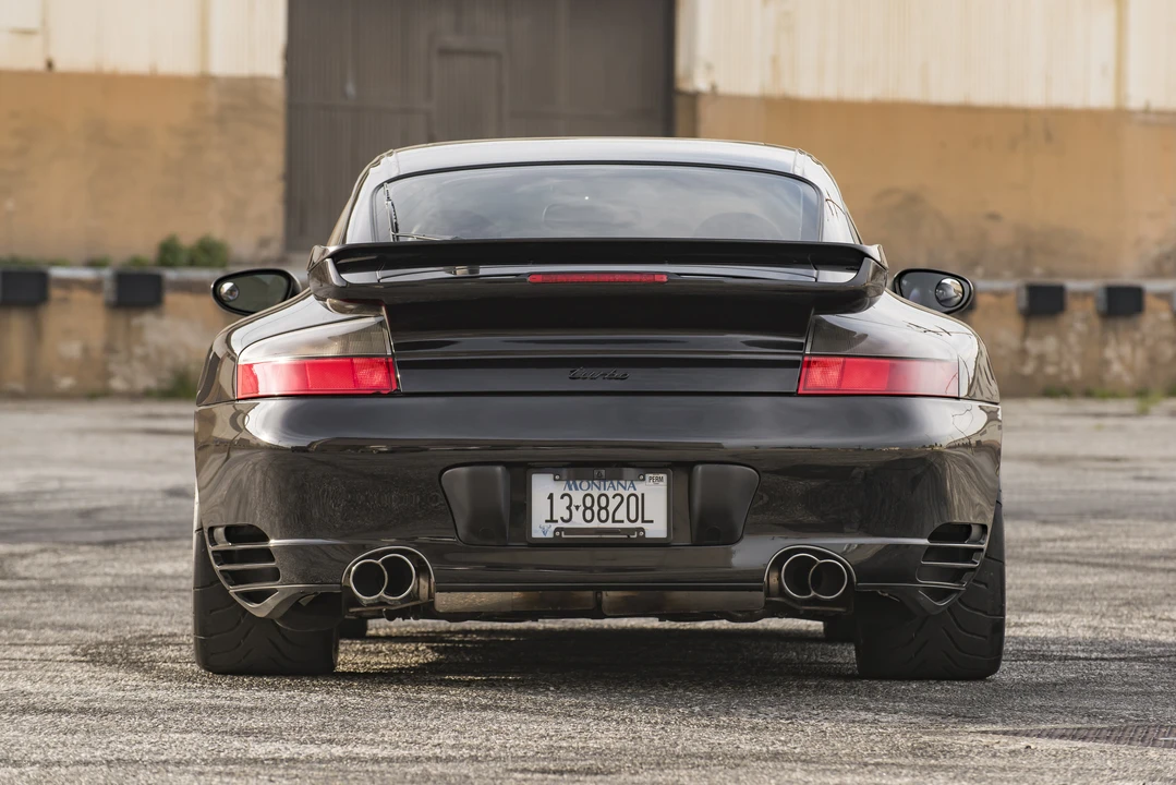 2002 Porsche 996 Turbo - Image 13 of 31