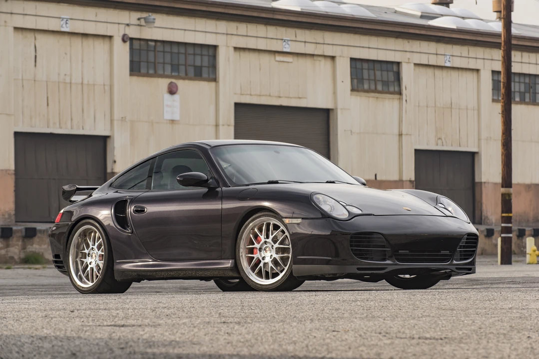 2002 Porsche 996 Turbo - Image 5 of 31