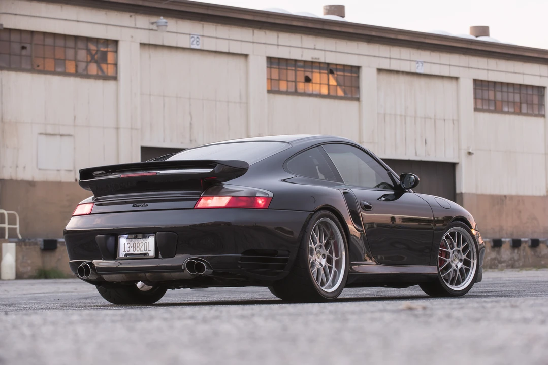 2002 Porsche 996 Turbo - Image 11 of 31