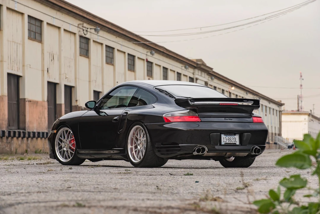 2002 Porsche 996 Turbo - Image 14 of 31