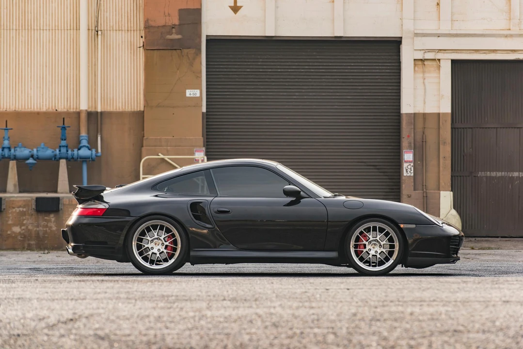 2002 Porsche 996 Turbo - Image 8 of 31