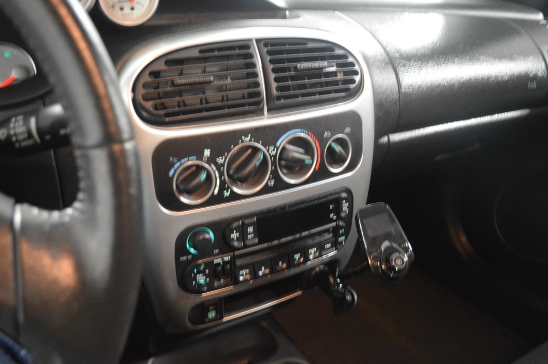 2003 Dodge Neon SRT-4 - Image 24 of 31