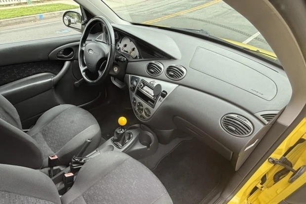 2003 Ford Focus 1st Gen - Image 5 of 9