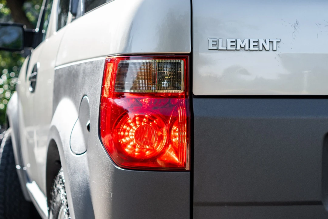 2003 Honda Element - Image 18 of 31