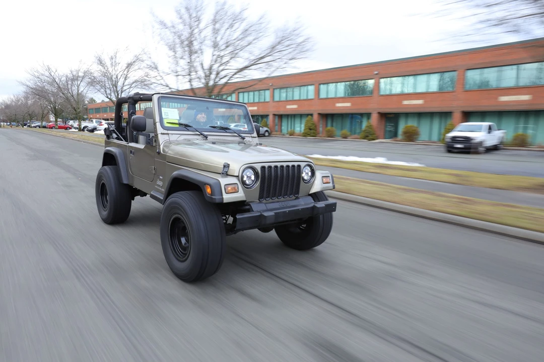 2003 Jeep TJ Wrangler - Image 28 of 31