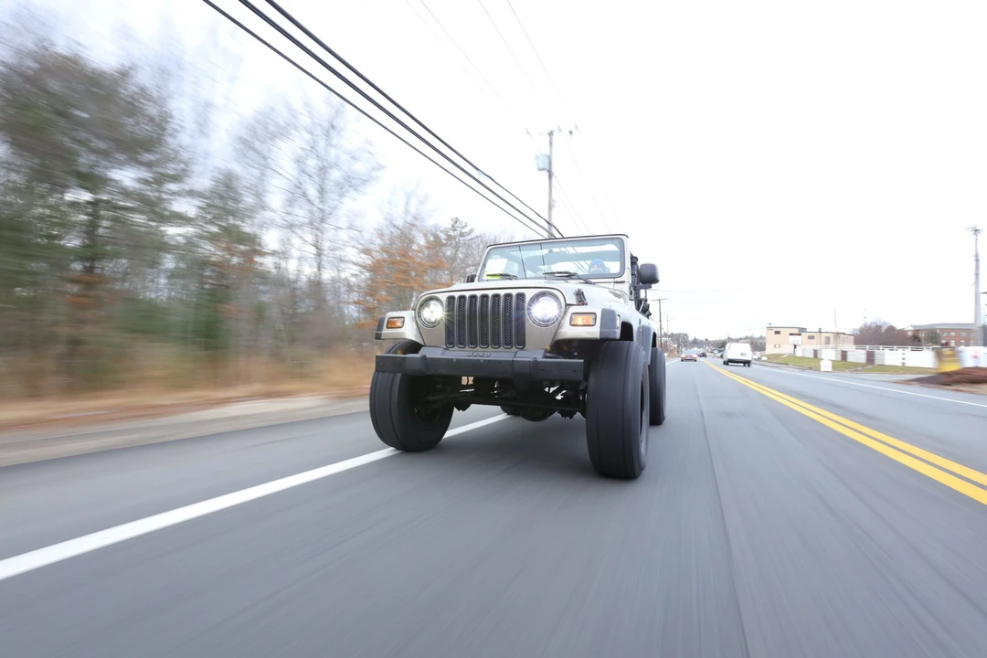 2003 Jeep TJ Wrangler - Image 29 of 31
