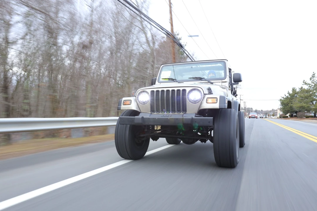 2003 Jeep TJ Wrangler - Image 30 of 31