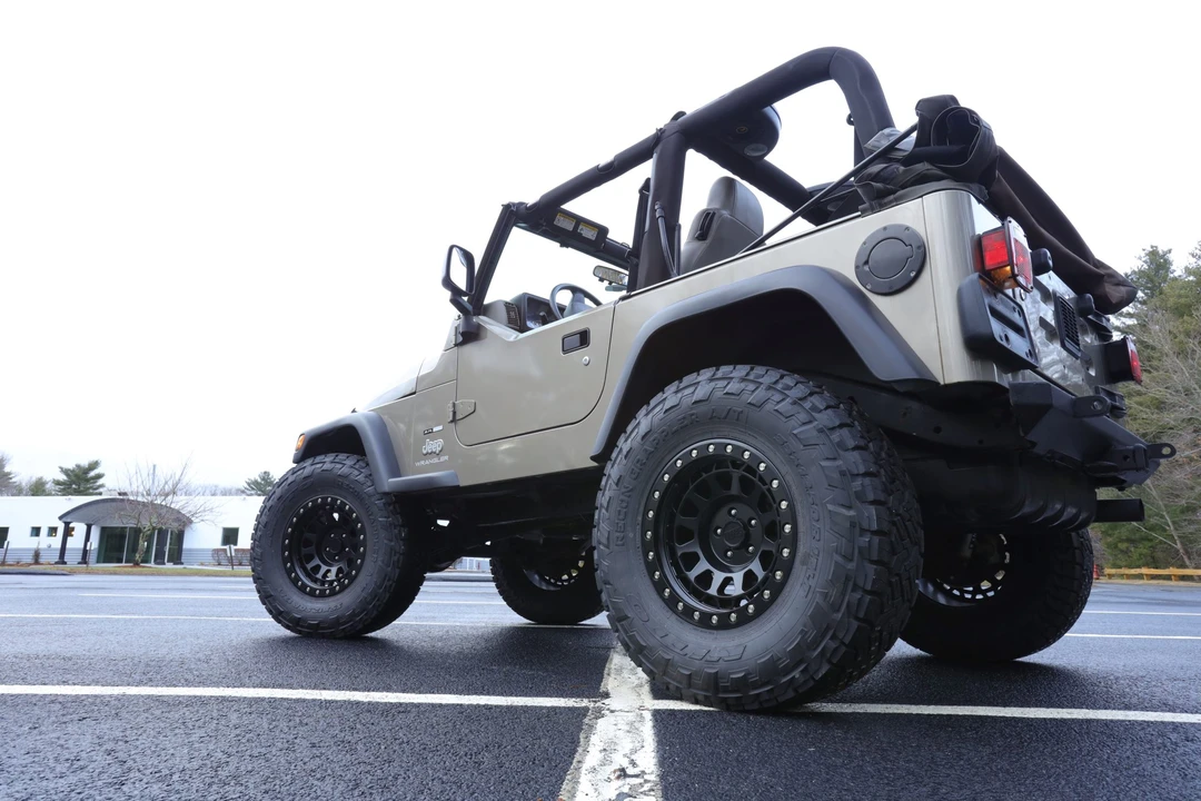 2003 Jeep TJ Wrangler - Image 24 of 31