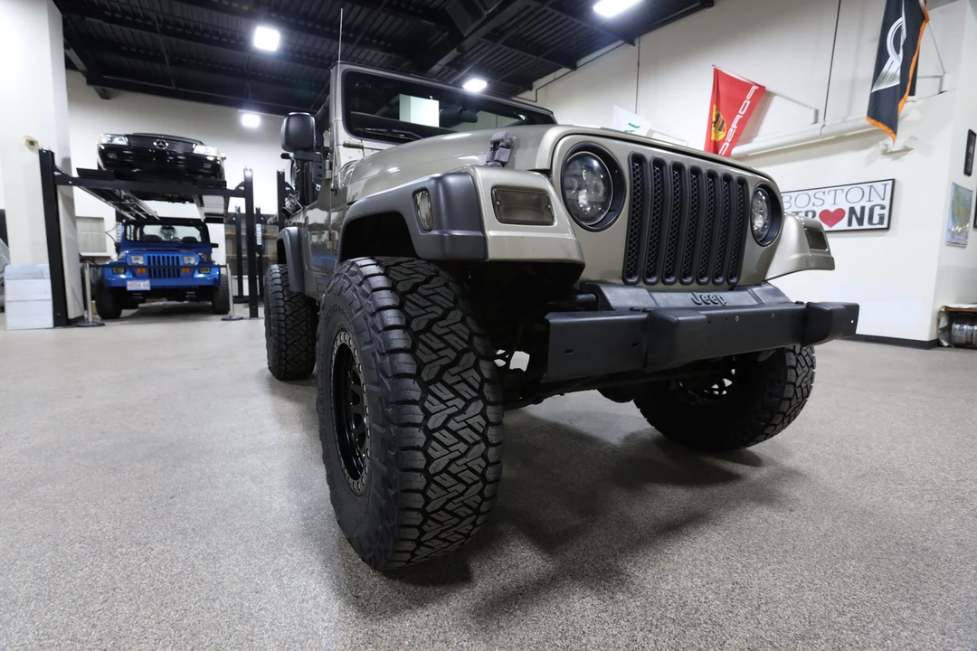 2003 Jeep TJ Wrangler - Image 2 of 31