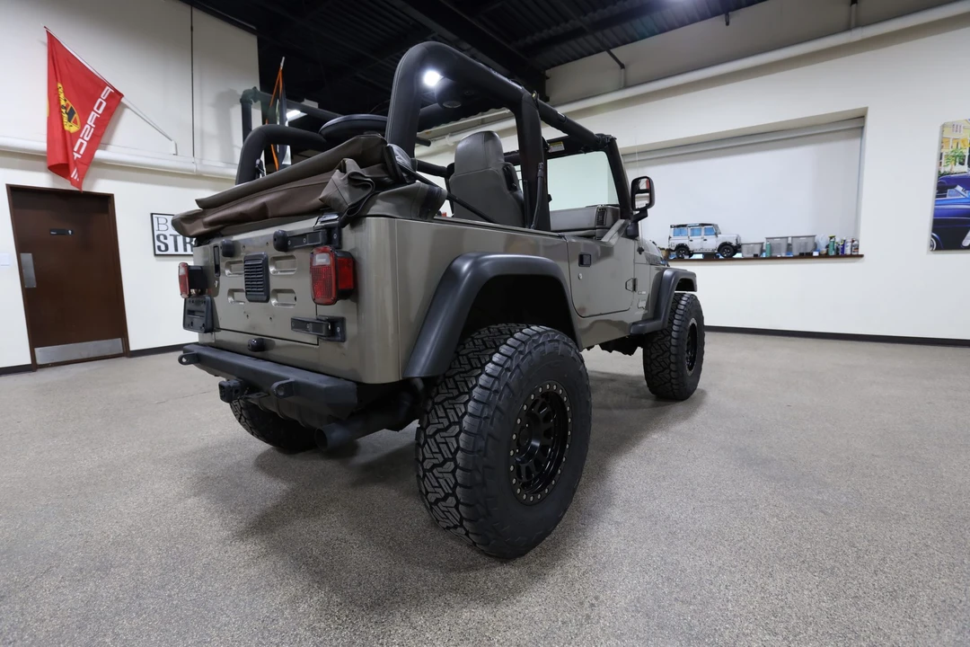 2003 Jeep TJ Wrangler - Image 6 of 31