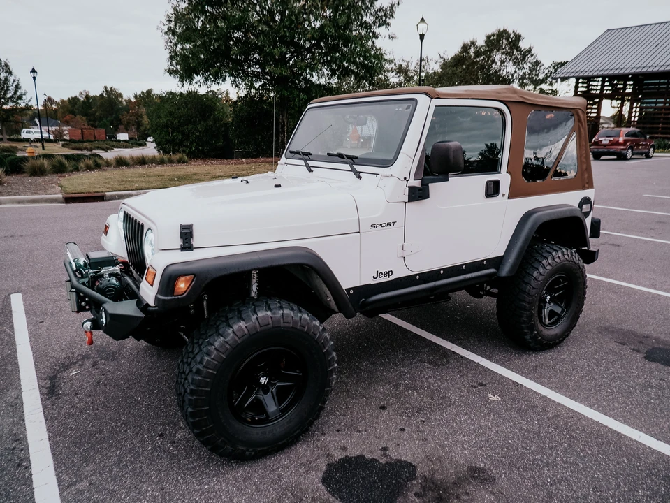 2003 Jeep TJ Wrangler - Image 16 of 31