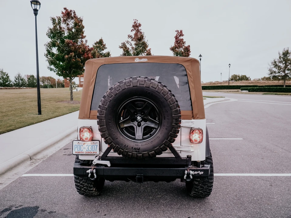 2003 Jeep TJ Wrangler - Image 19 of 31