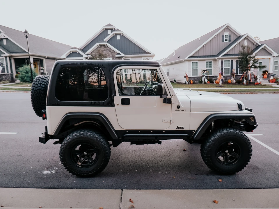 2003 Jeep TJ Wrangler - Image 8 of 31