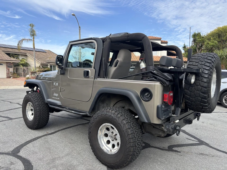 2003 Jeep TJ Wrangler - Image 26 of 31