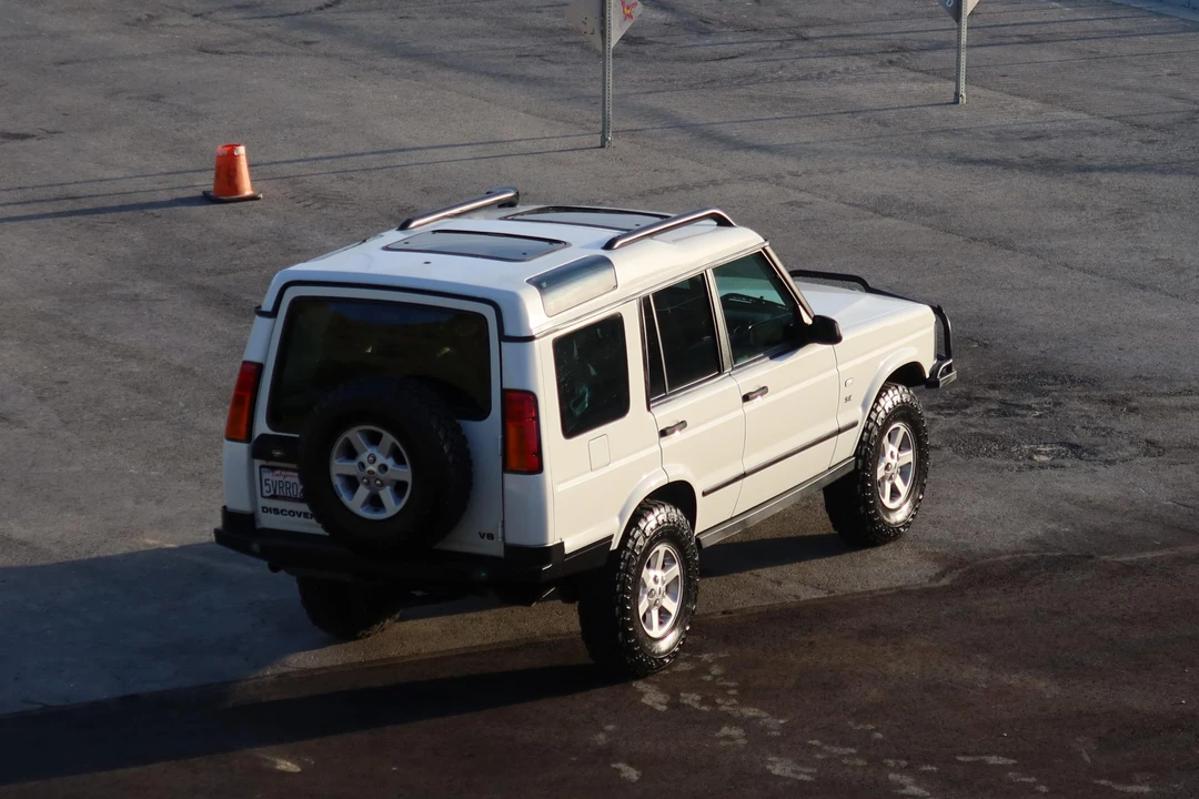 2003 Land Rover Discovery 2nd Gen - Image 18 of 31