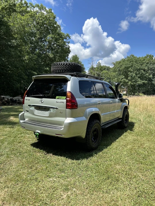2003 Lexus GX 1st Gen - Image 13 of 31