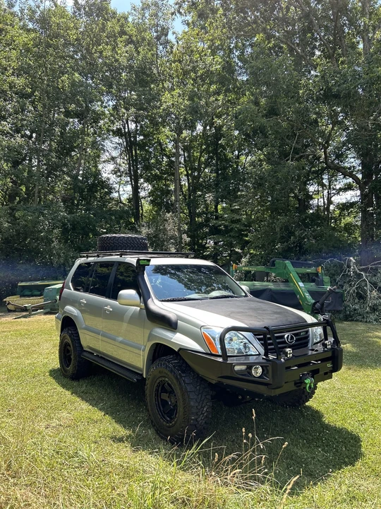 2003 Lexus GX 1st Gen - Image 19 of 31
