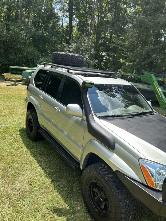 2003 Lexus GX 1st Gen - Image 31 of 31