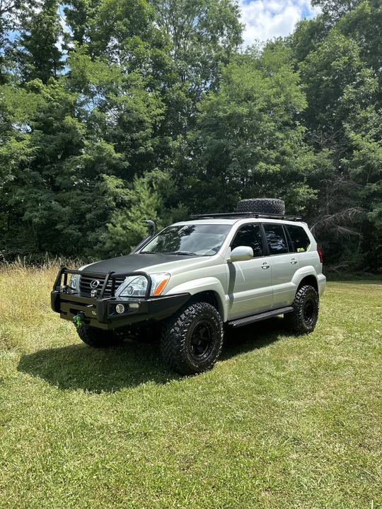 2003 Lexus GX 1st Gen - Image 4 of 31
