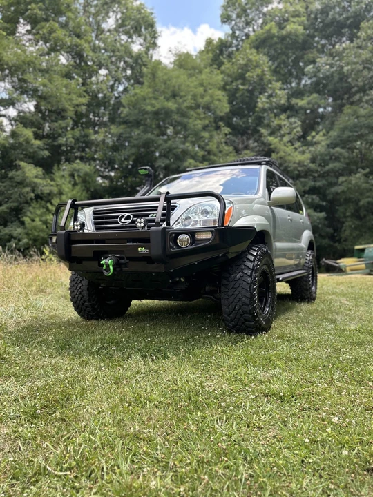 2003 Lexus GX 1st Gen - Image 2 of 31