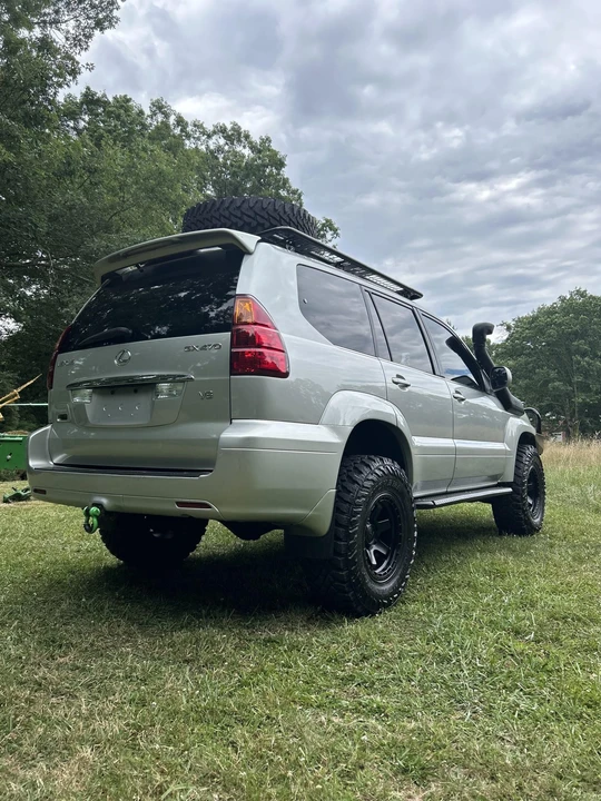 2003 Lexus GX 1st Gen - Image 14 of 31