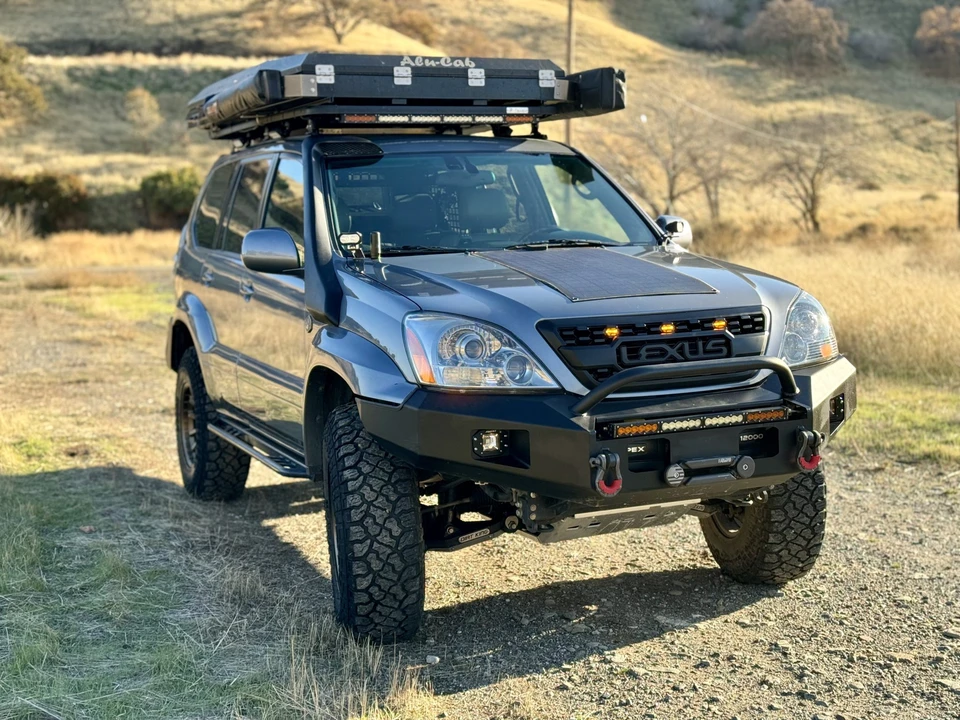 2003 Lexus GX 1st Gen - Image 4 of 31