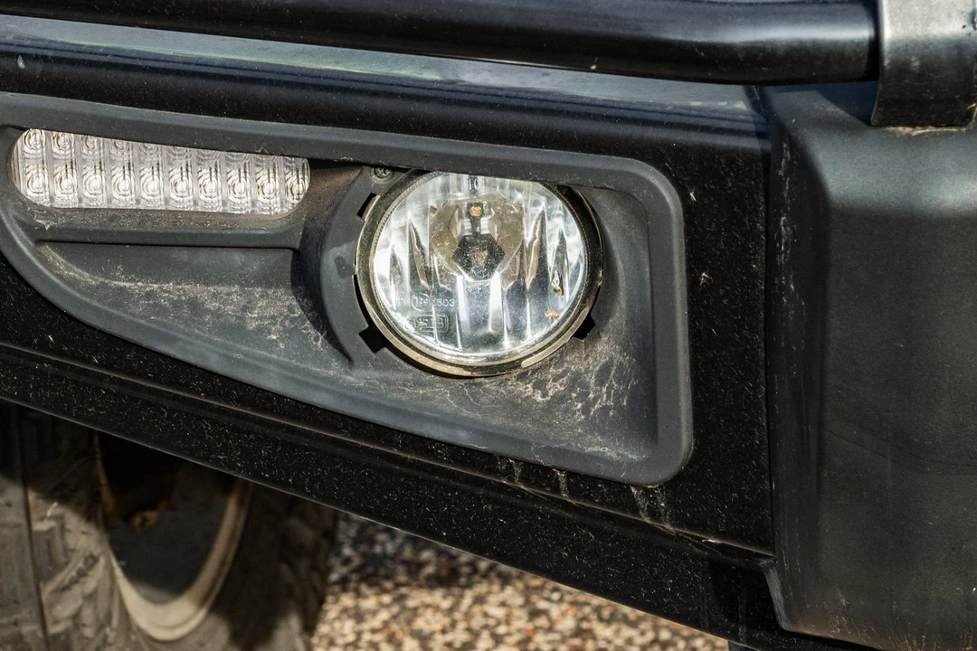 2003 Lexus LX 2nd Gen - Image 24 of 31