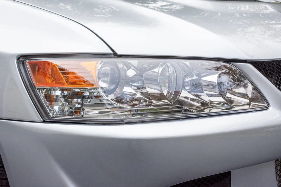 2003 Mitsubishi Lancer Evolution VIII 7th Gen - Image 10 of 31