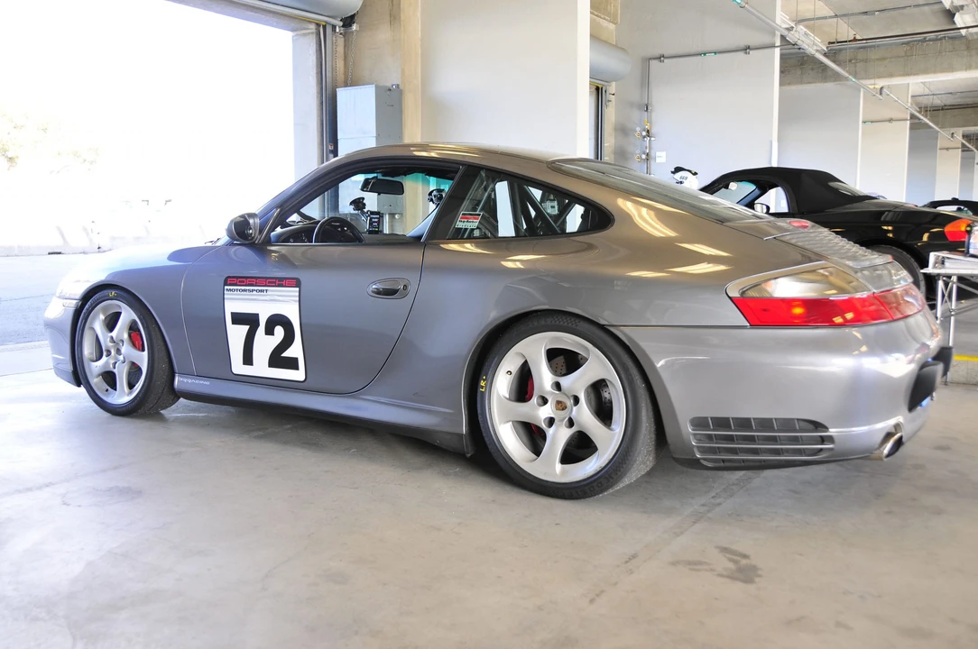 2003 Porsche 996 Carrera 4S - Image 22 of 31