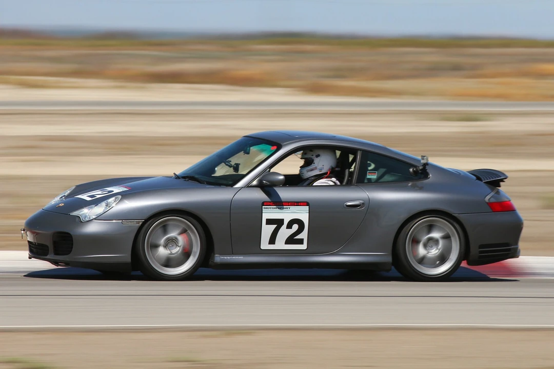 2003 Porsche 996 Carrera 4S - Image 21 of 31